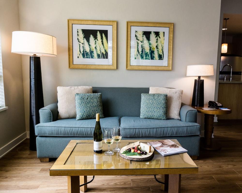 Watermark Beach Resort Osoyoos Eksteriør billede