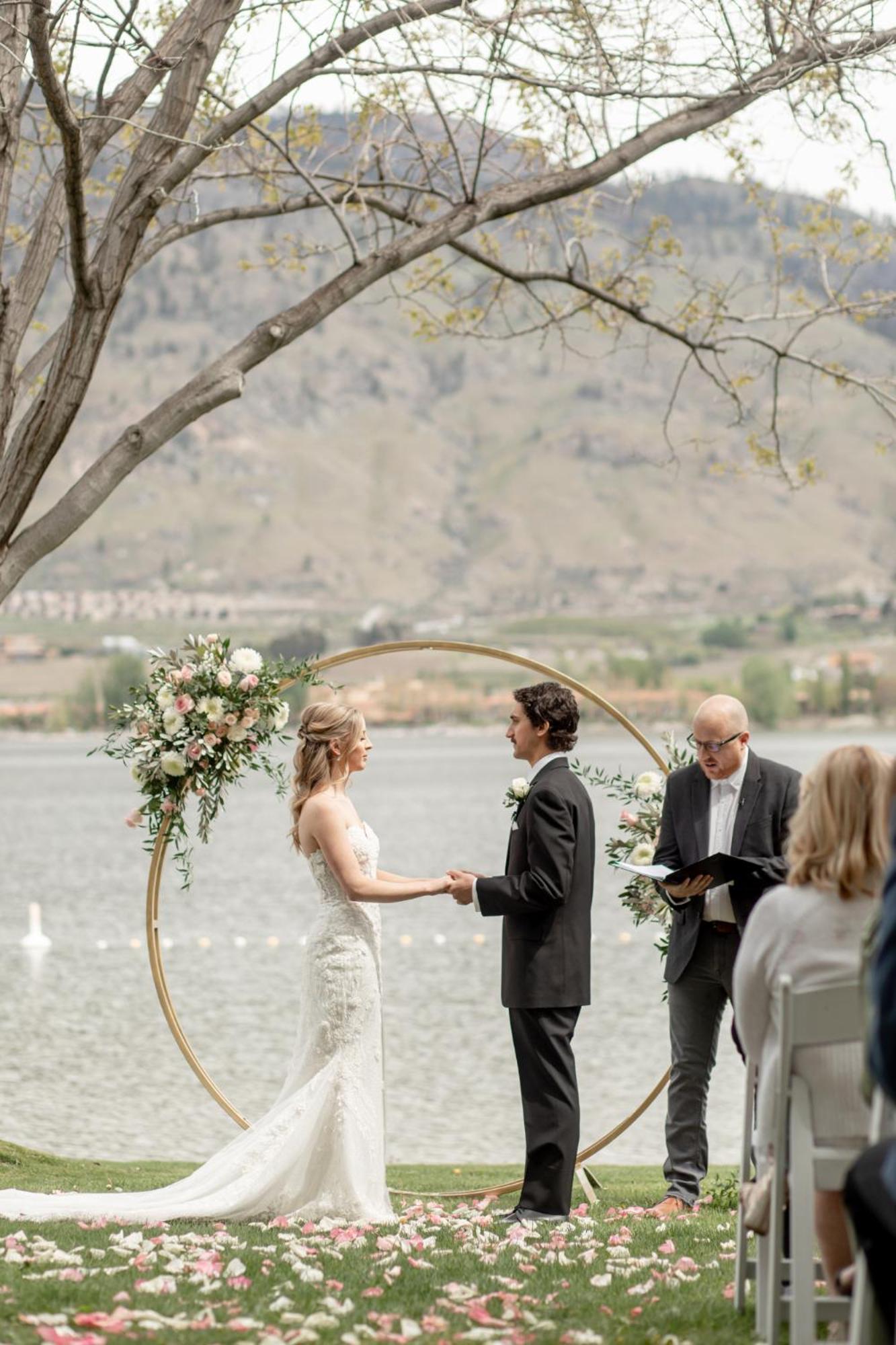 Watermark Beach Resort Osoyoos Eksteriør billede